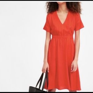 Everlane Red V-neck GoWeave Dress Size 4